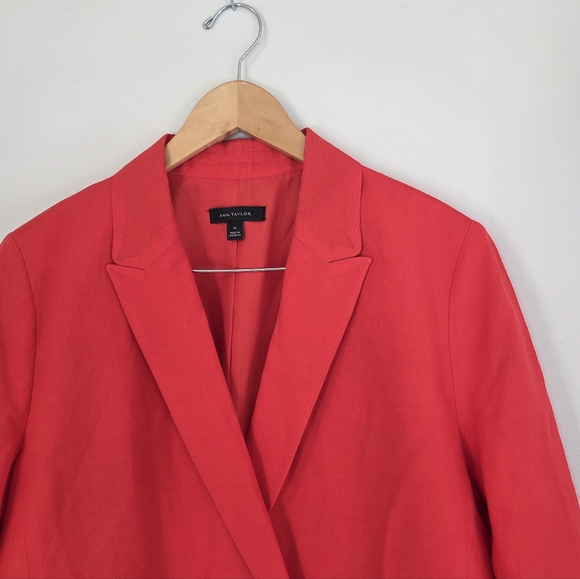 Ann Taylor Relaxed Double Breasted Long Blazer Linen Blend Tomato Red Size 14 - Picture 3 of 7